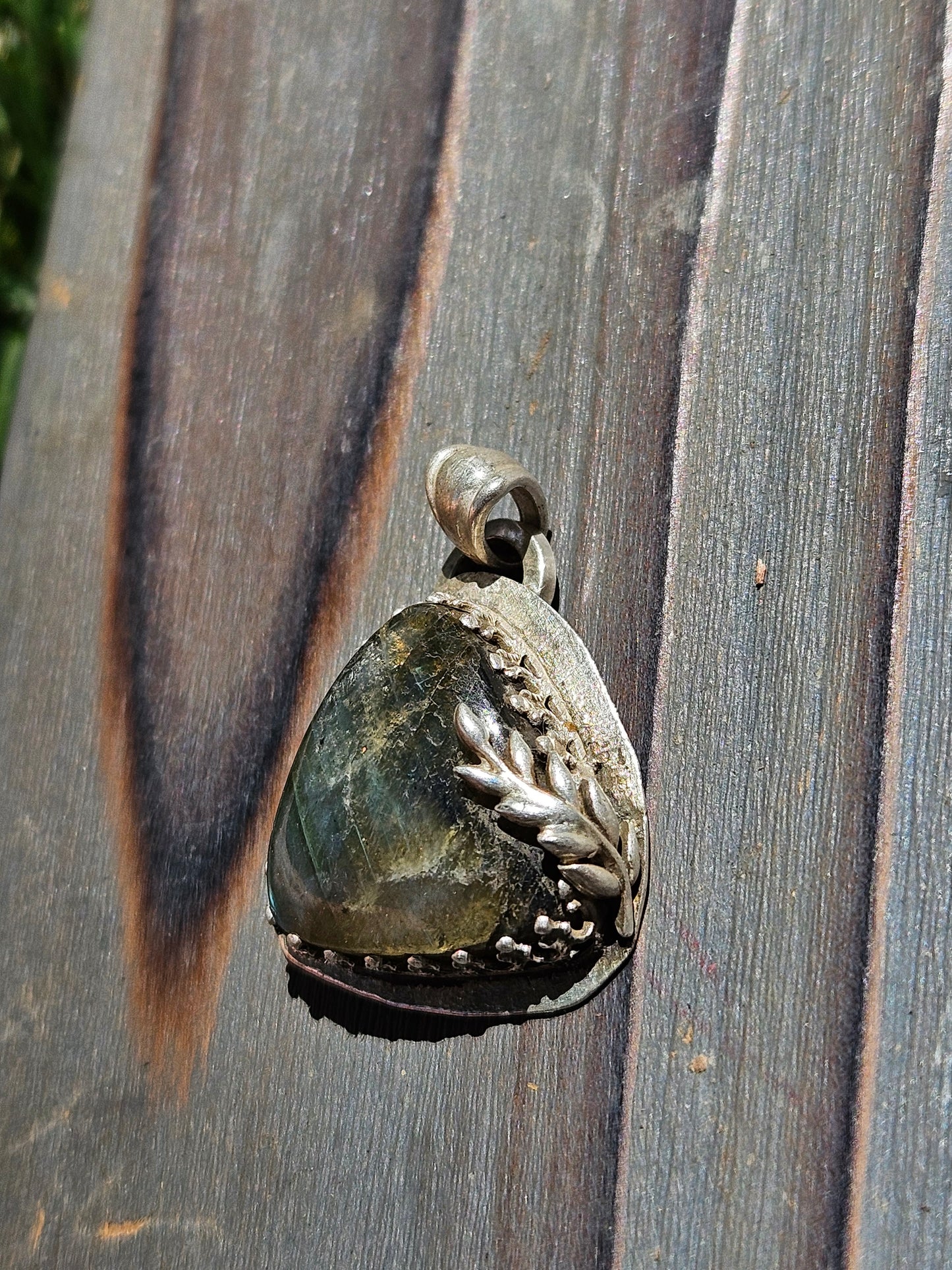 Labradorite Pendant with Vine Accent