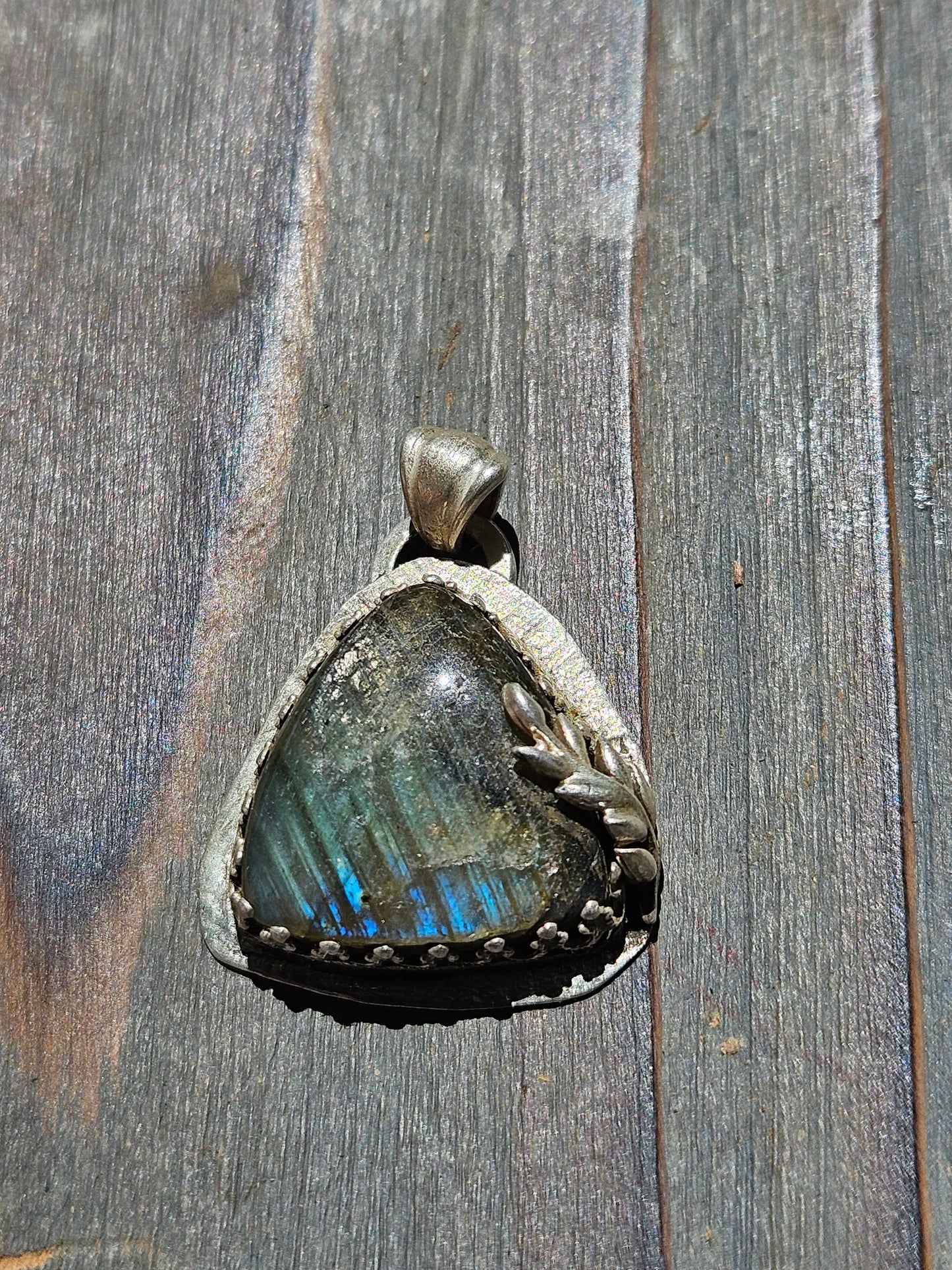 Labradorite Pendant with Vine Accent