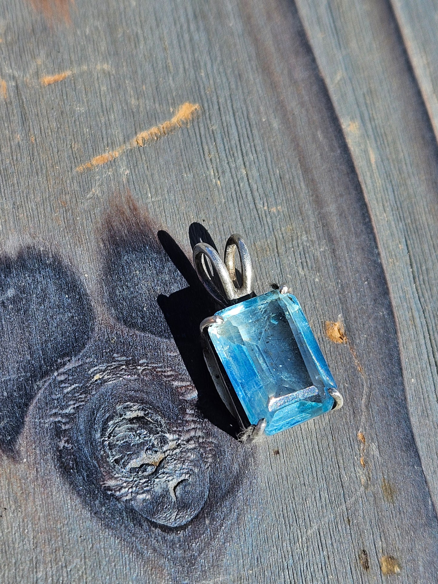 Aquamarine Pendant