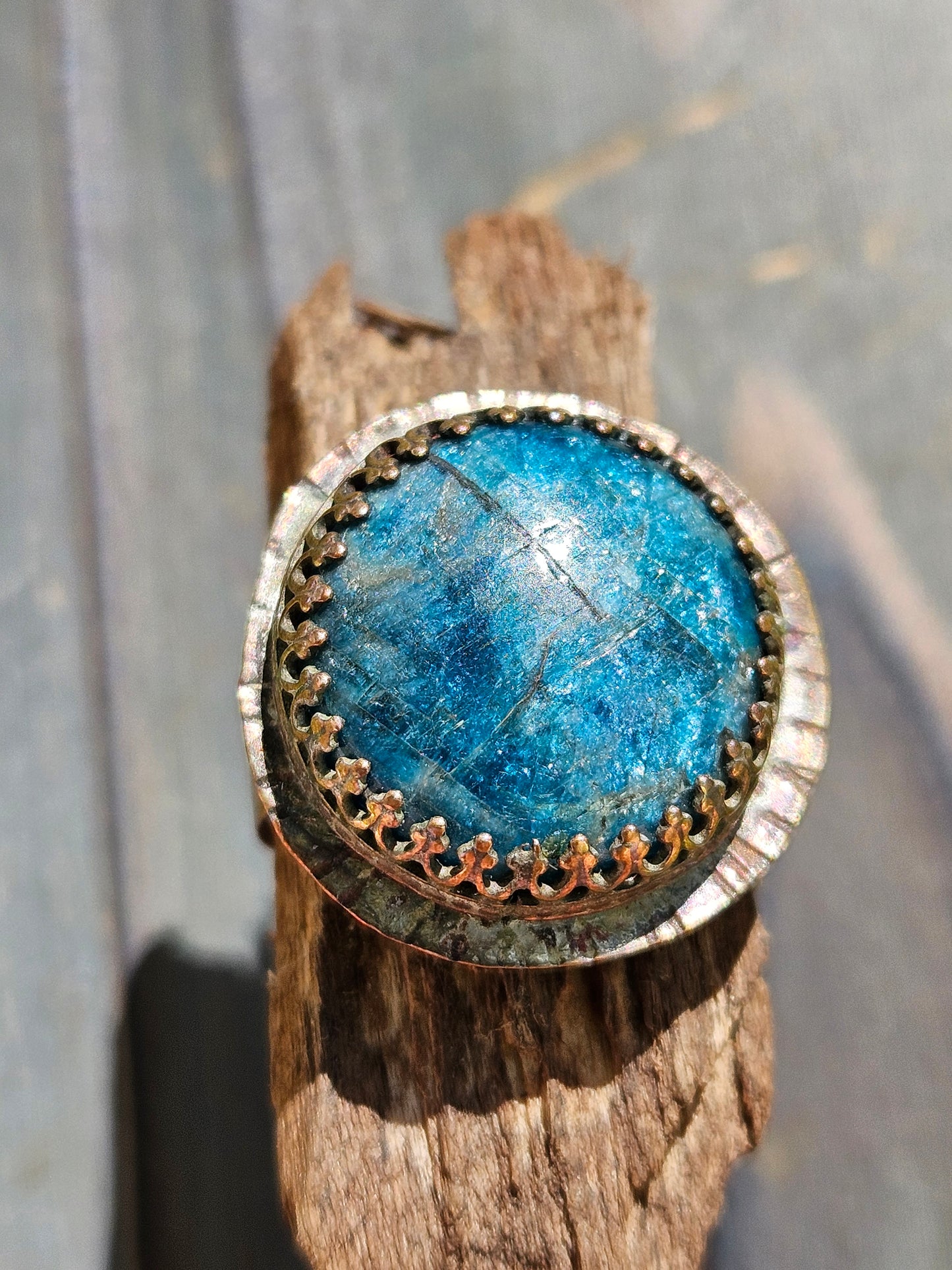 Apatite in Copper Ring, 8.5
