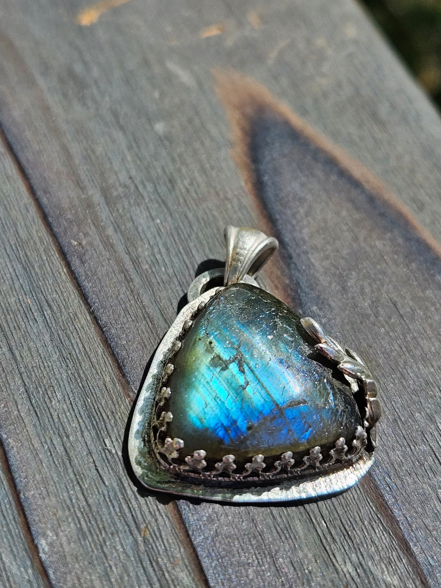 Labradorite Pendant with Vine Accent