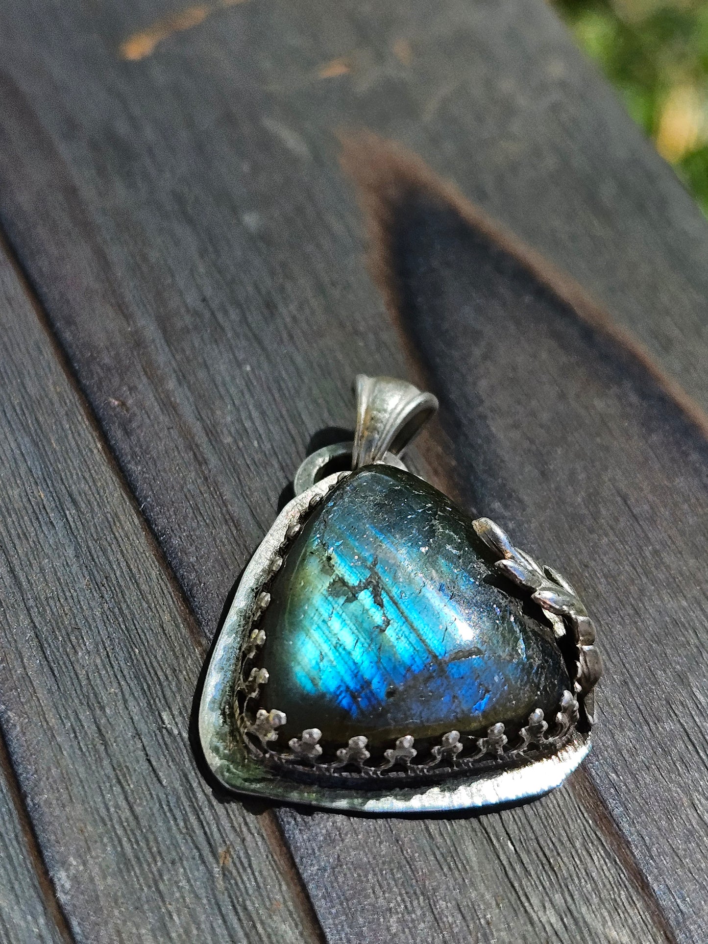 Labradorite Pendant with Vine Accent