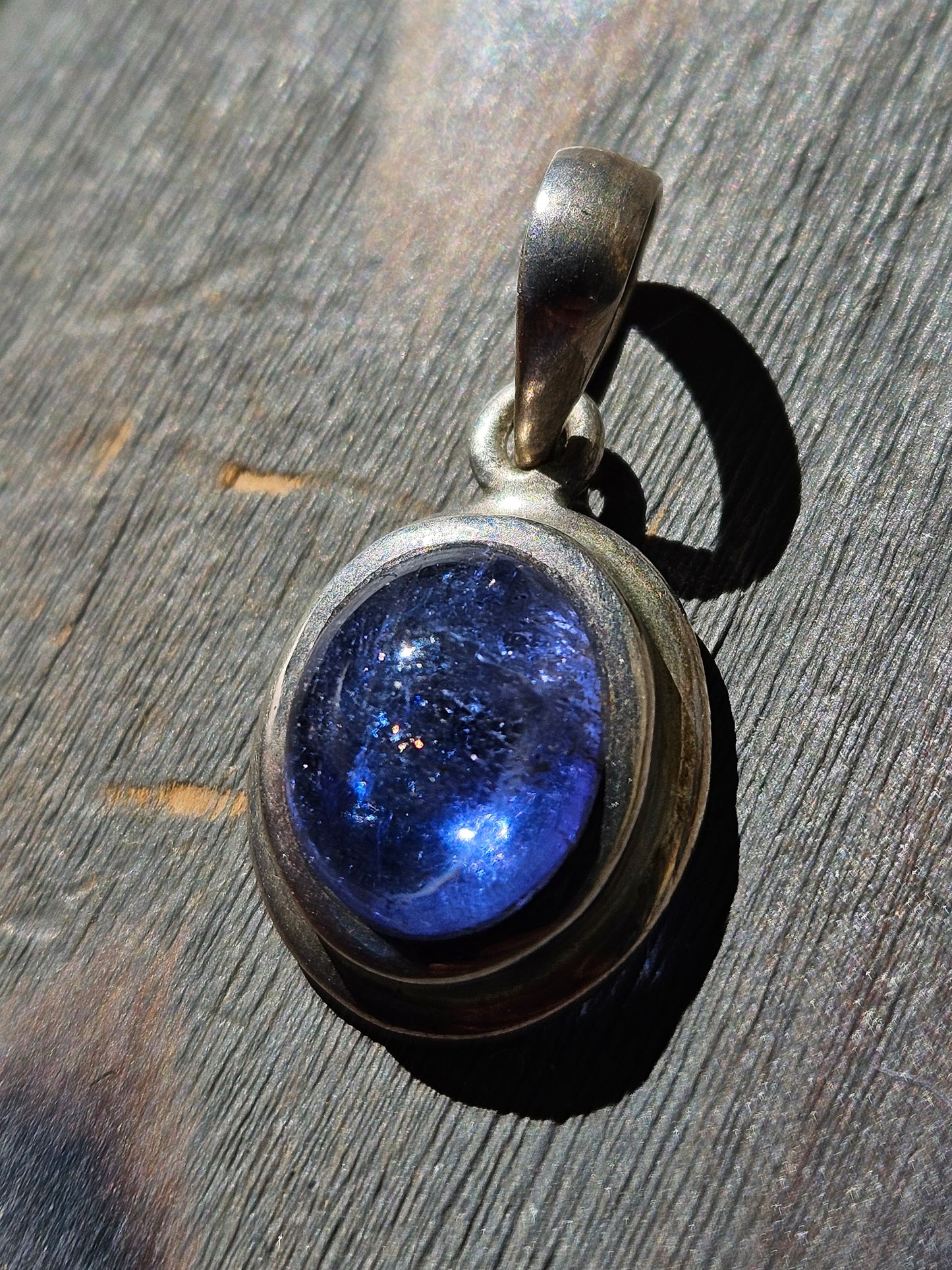 "Globe" Tanzanite Pendant
