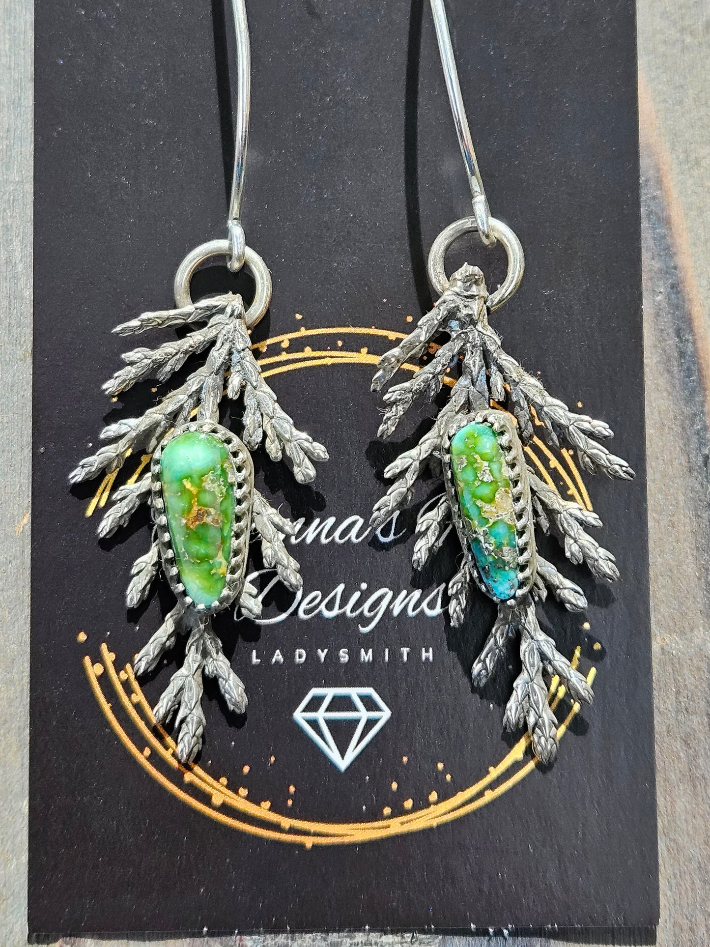 "Cequoise"Cedar Turquoise Earrings