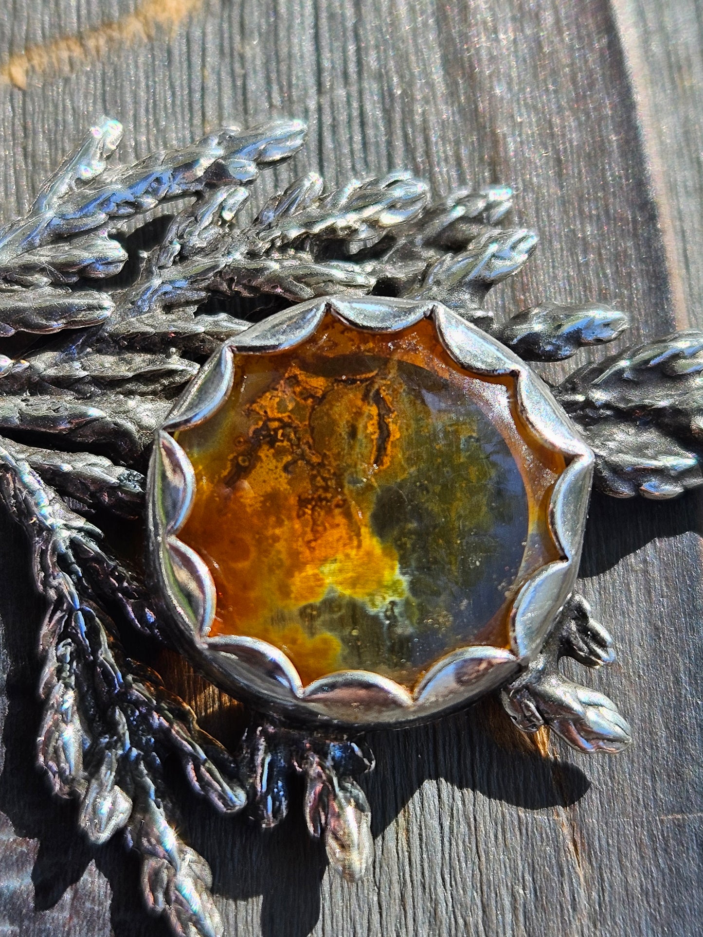 "Eye of Sauron" Iron Oxide Dendrite Quartz Cedar Necklace