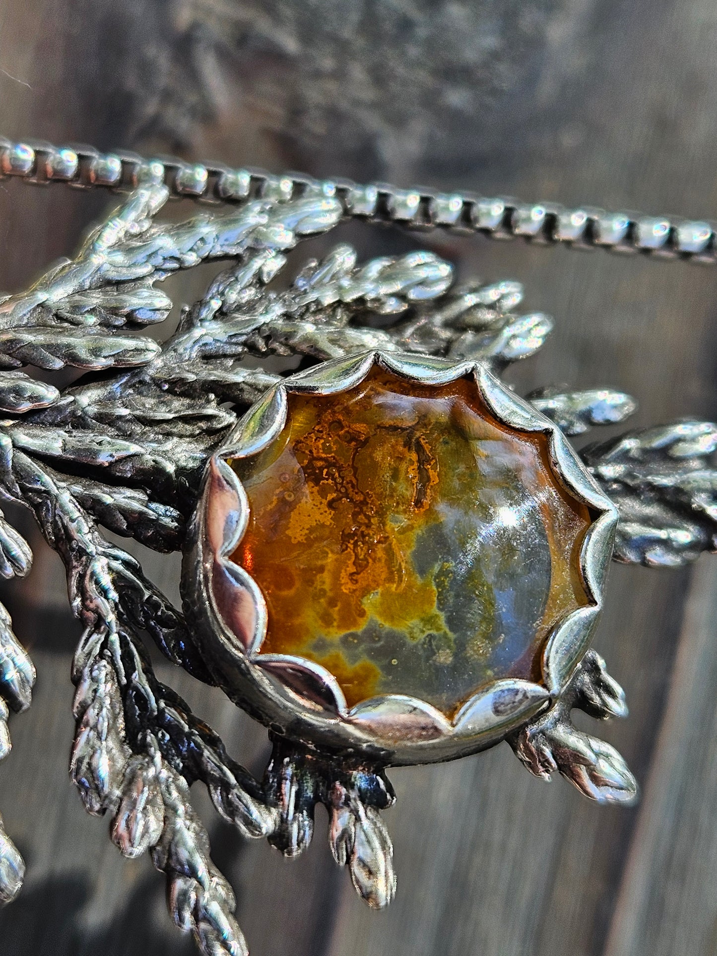 "Eye of Sauron" Iron Oxide Dendrite Quartz Cedar Necklace