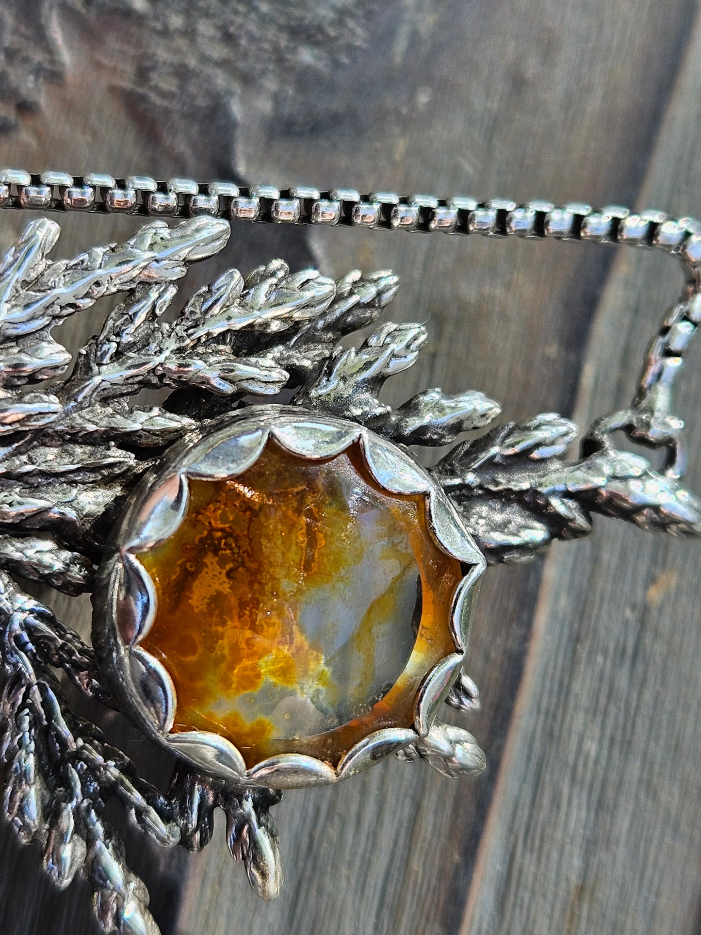 "Eye of Sauron" Iron Oxide Dendrite Quartz Cedar Necklace