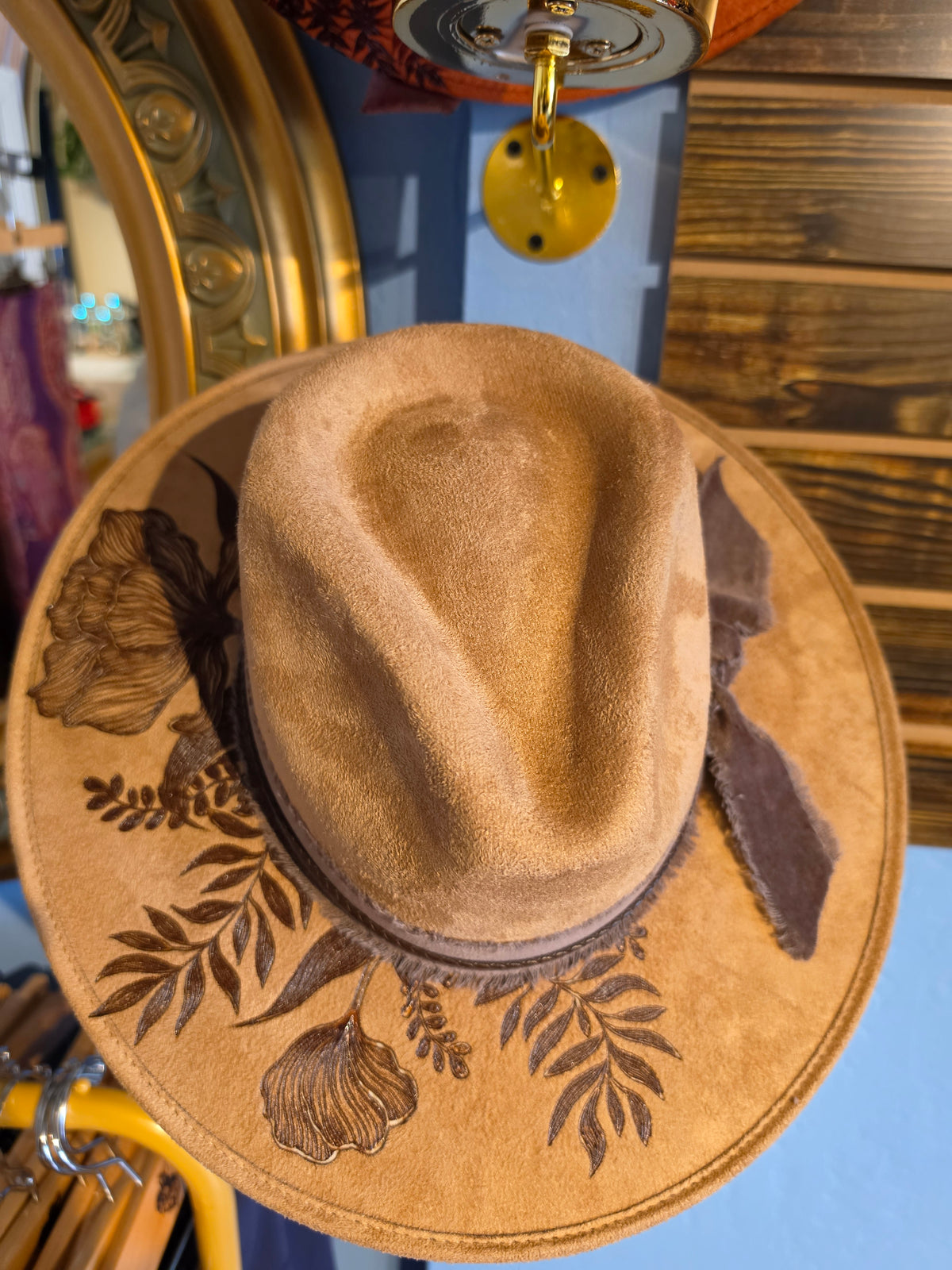 Baker's Burns Tan Floral Hat