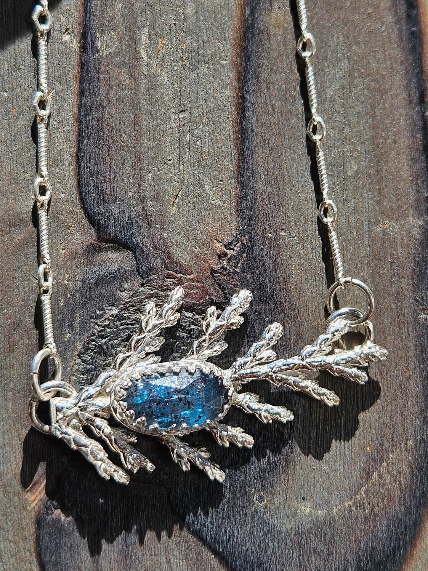 Blue Kyanite Cedar Necklace 17in