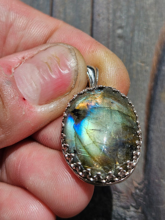 Golden Labradorite Pendant