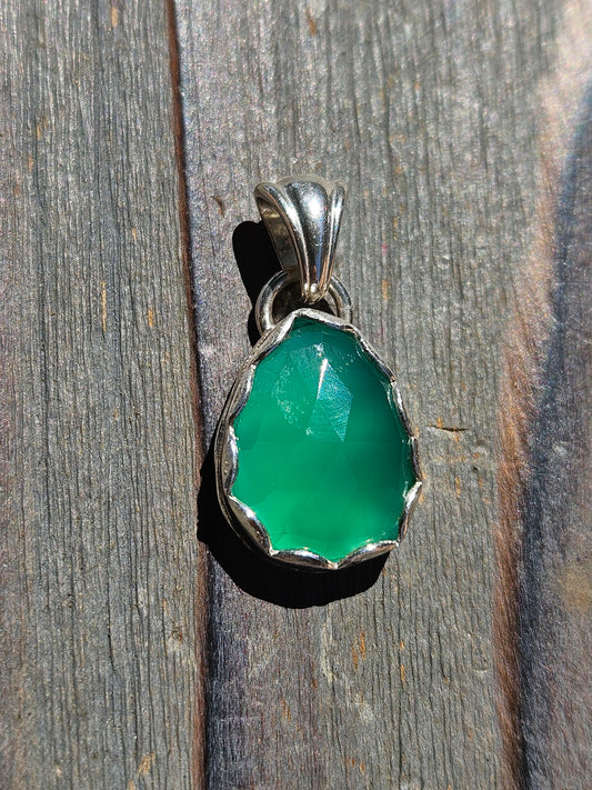 Chrome Chalcedony Pendant