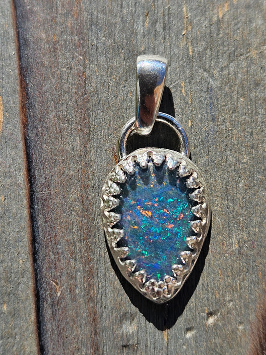 Coober Pedy Opal Pendant