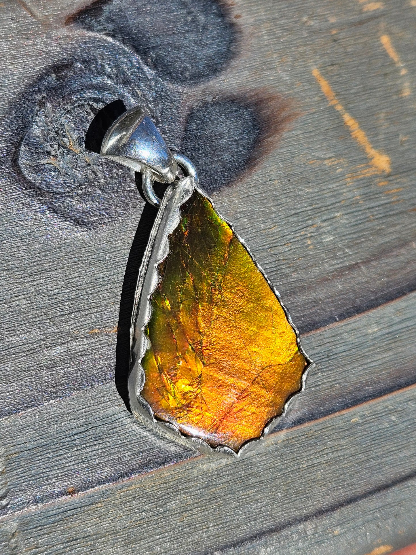 Ammolite Pendant