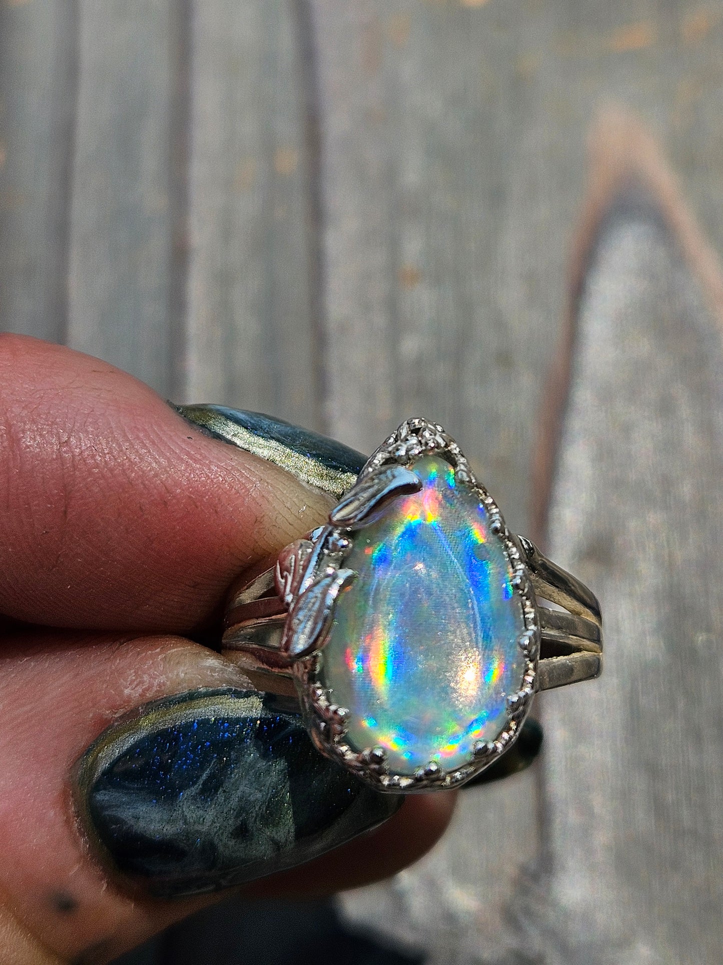 Disco Quartz Ring, Size 8