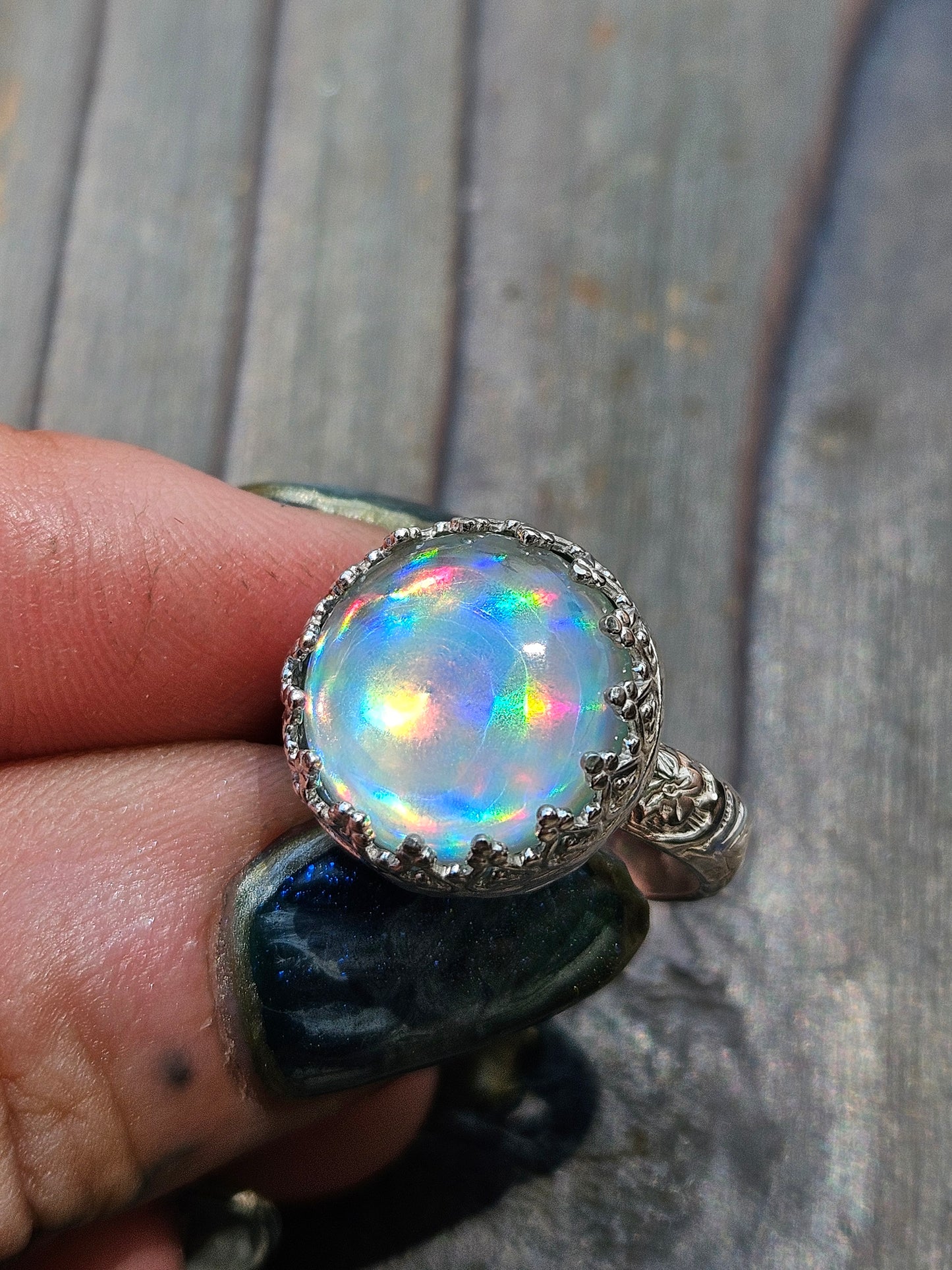 Disco Quartz Ring, Size 7