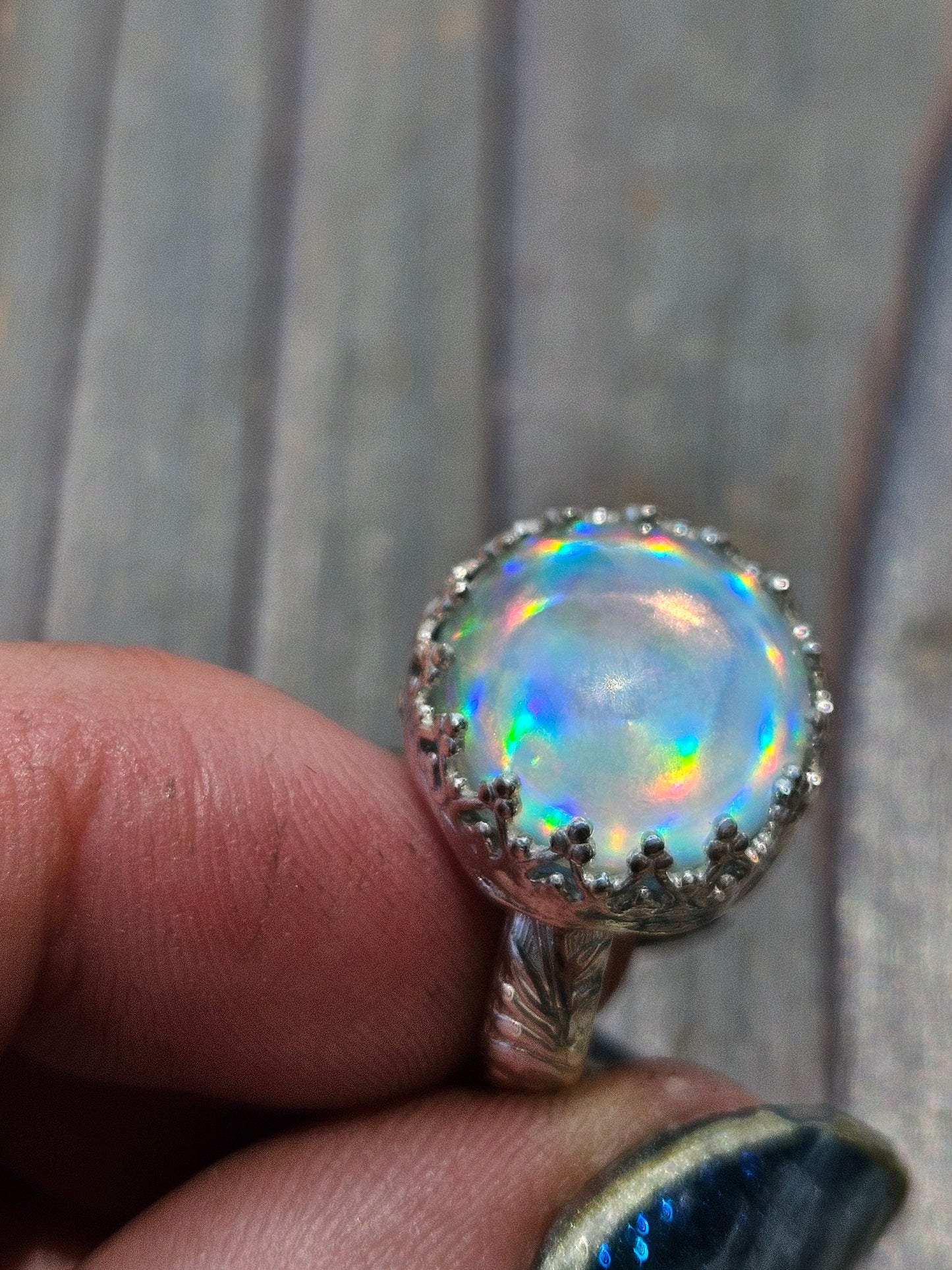 Disco Quartz Ring, Size 7