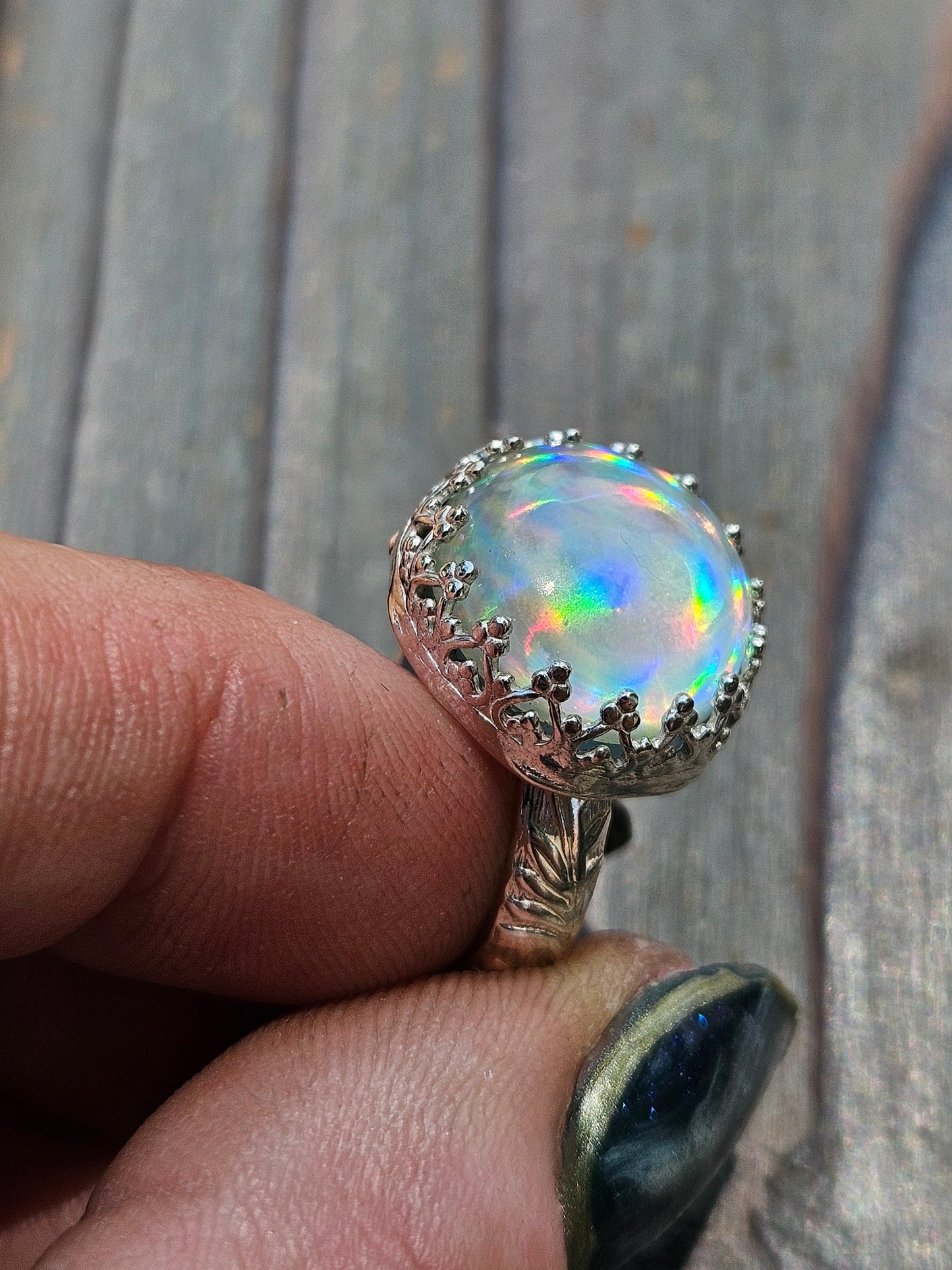 Disco Quartz Ring, Size 7