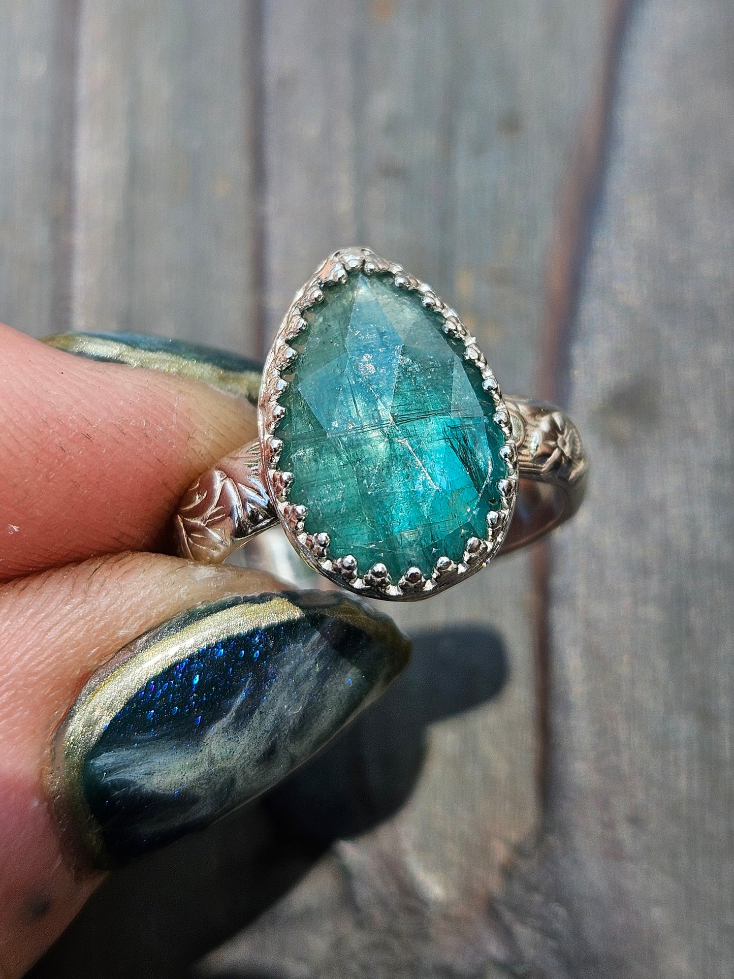 Green Kyanite Ring, Size 7