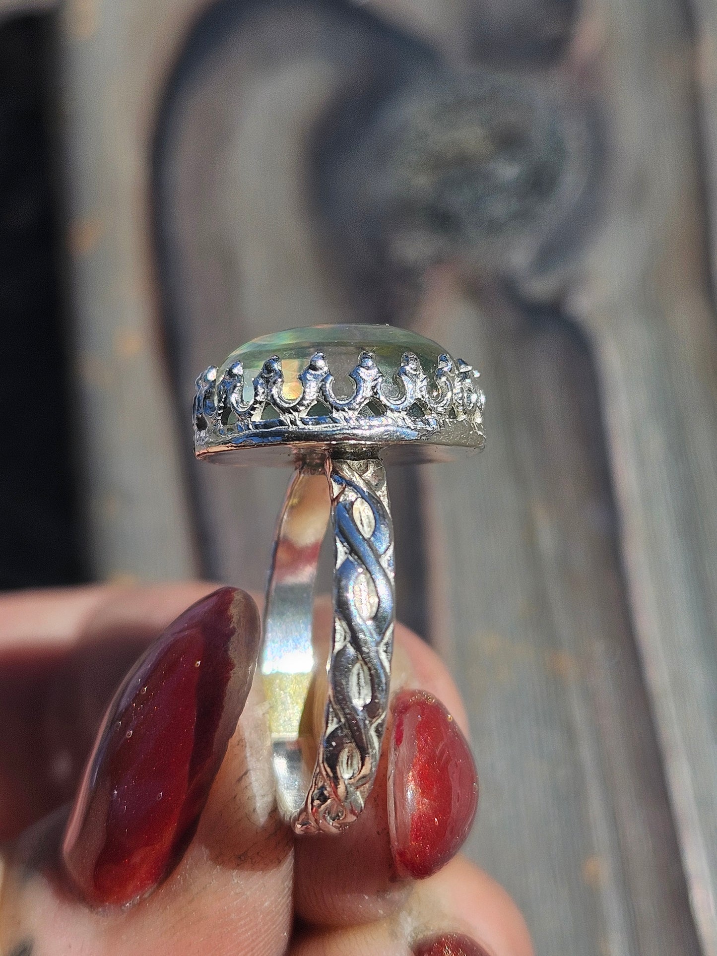 Disco Quartz, Size 8.5