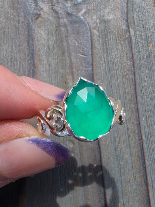 Green Chalcedony Ring, Size 7