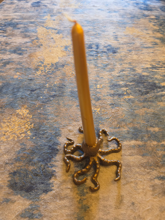 Octopus candle holder w gold candle