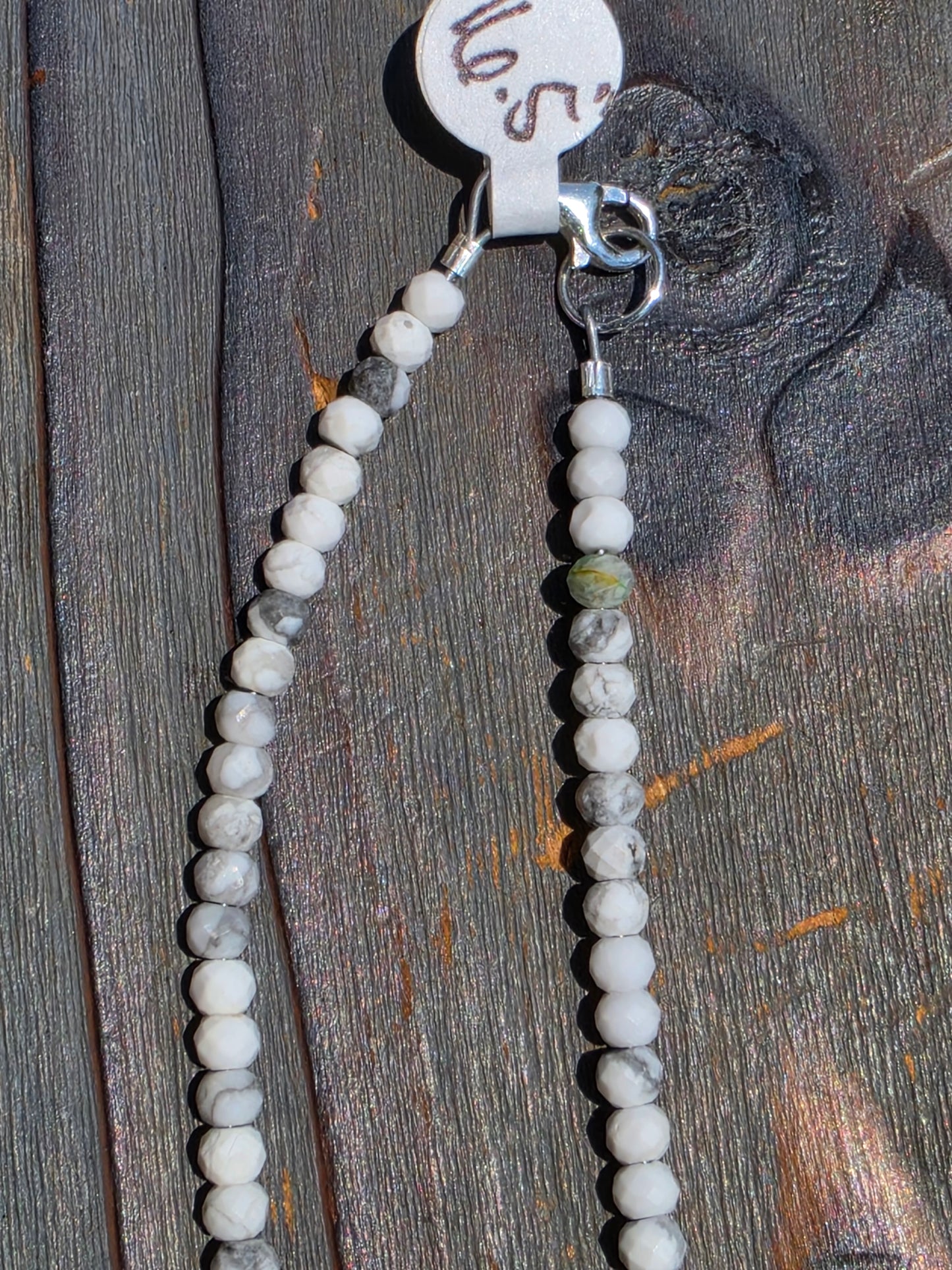 White Buffalo Beaded Necklace, 16.5in