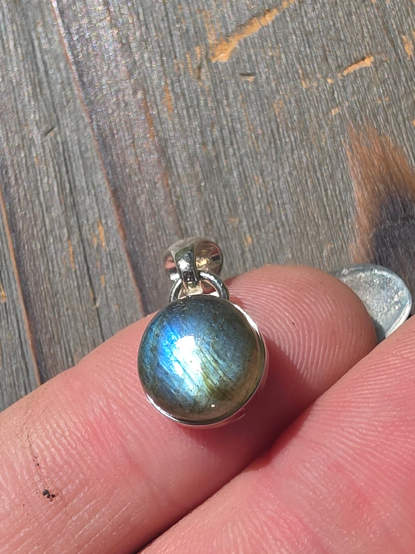 Labradorite Pendant