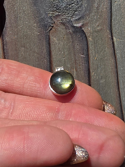 Golden Labradorite Pendant