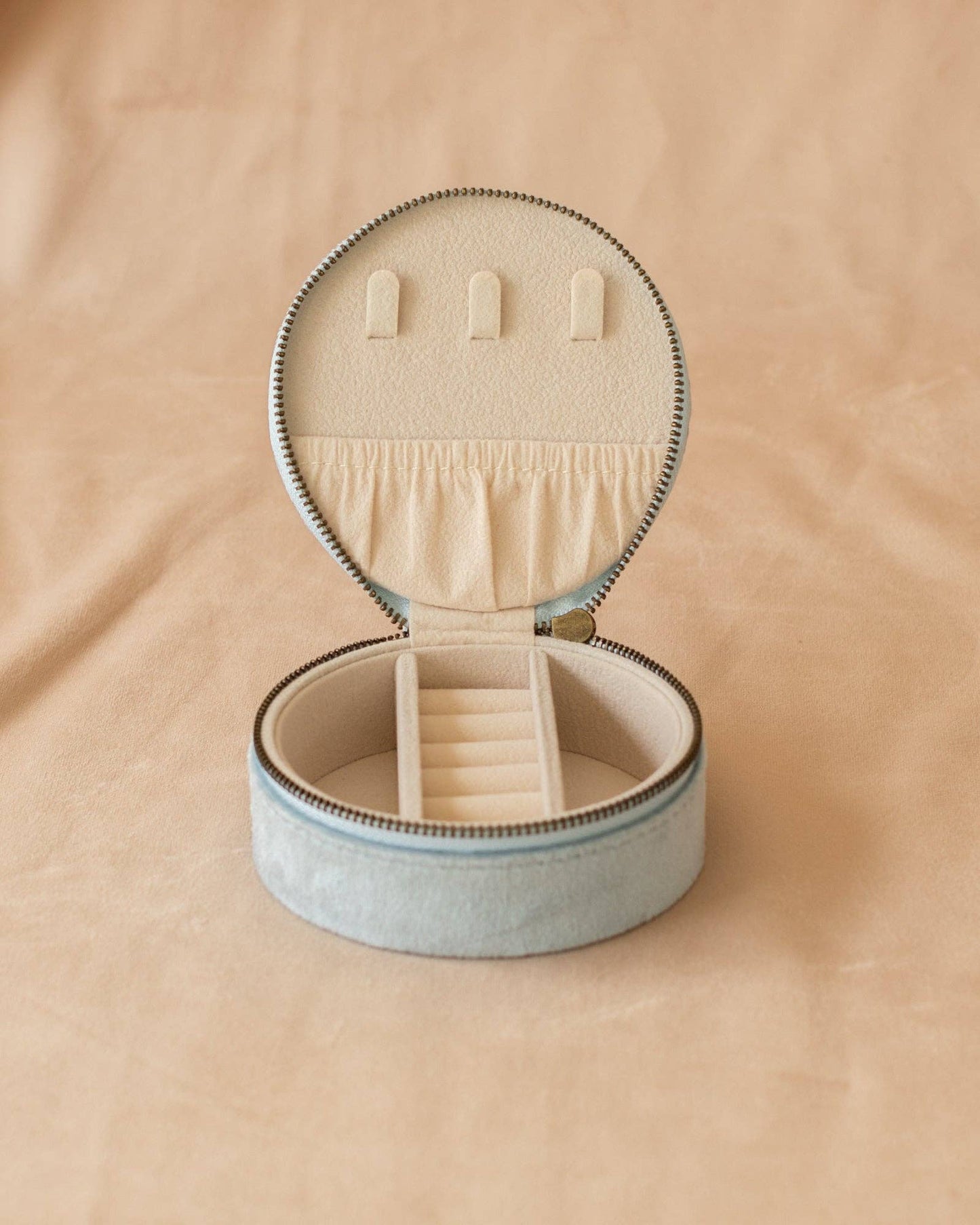 Macaron Jewelry Case