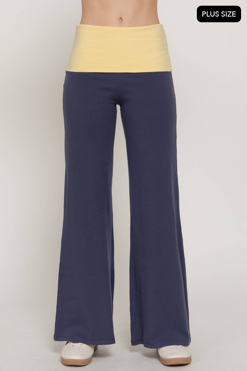 [PLUS SIZE] Contrasting Color Folded Waist Yoga Pants