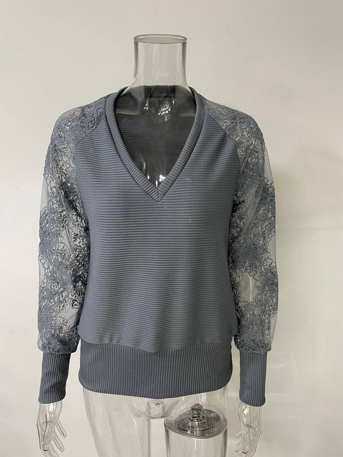 Casual loose v neck lace spliced top