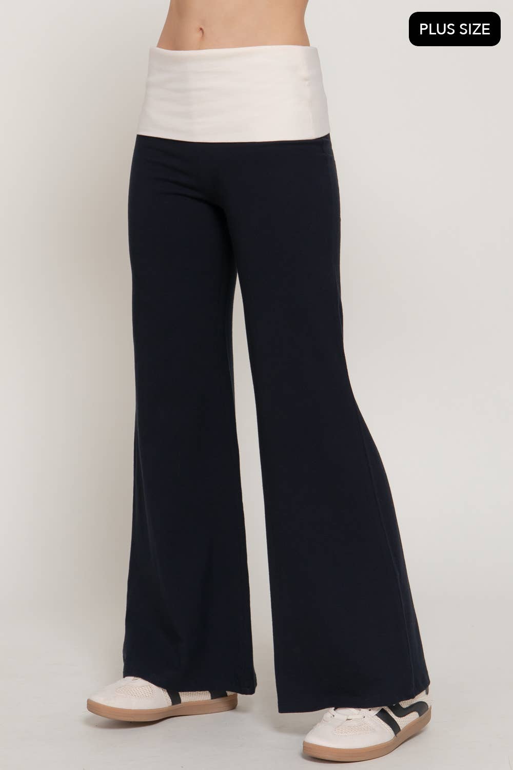 [PLUS SIZE] Contrasting Color Folded Waist Yoga Pants