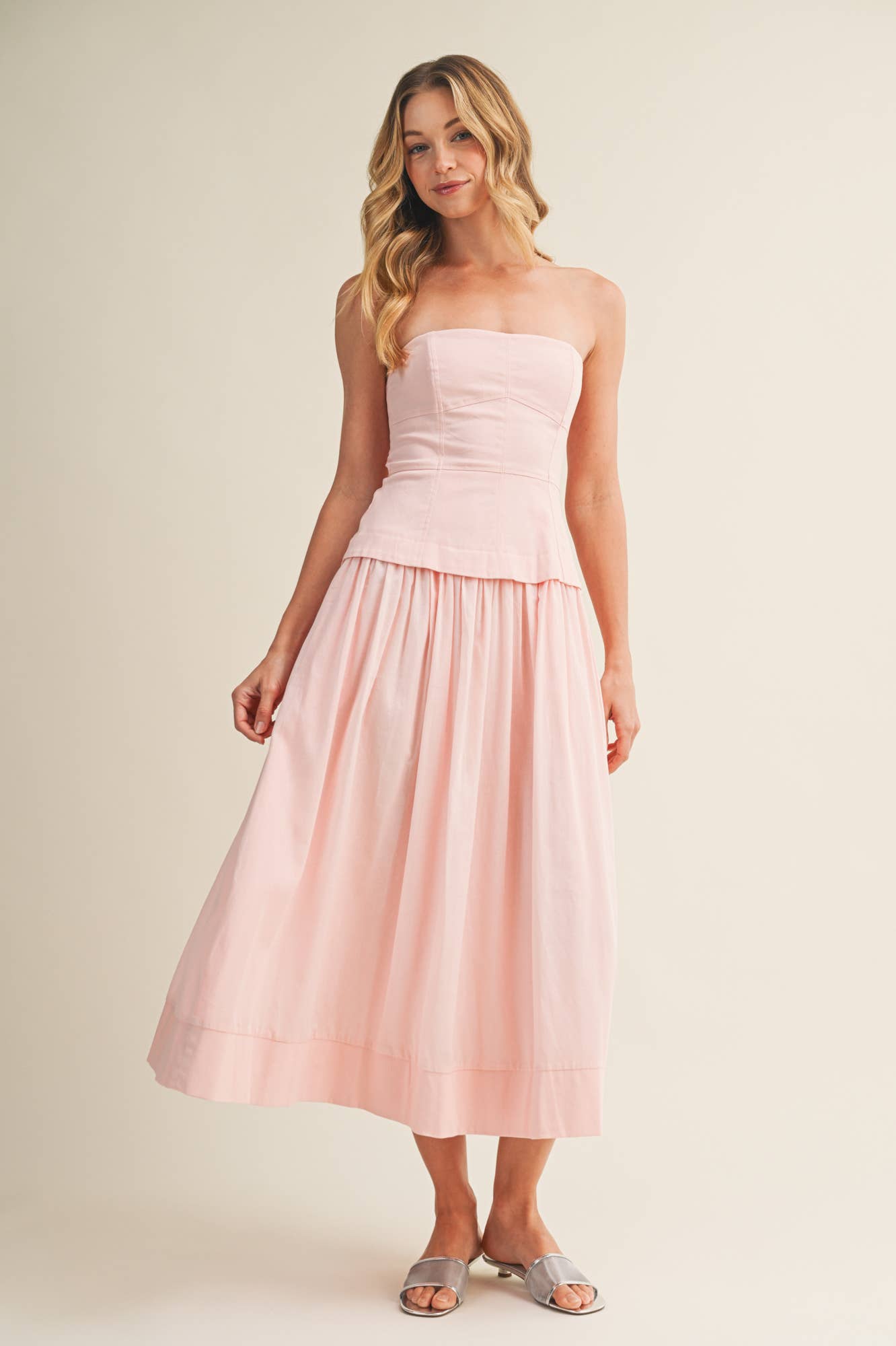 CORSET LINED STRAPLESS DRESS