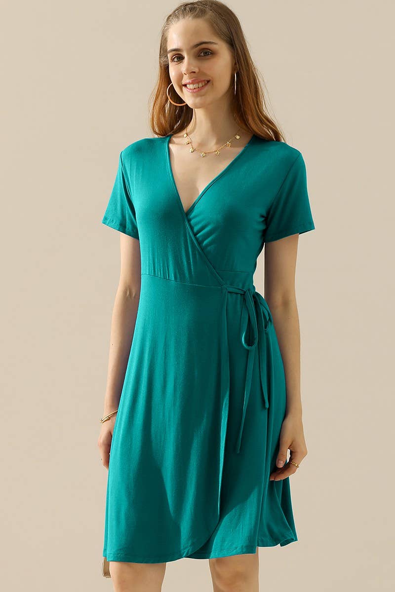 V NECK CASUALSHORT SLEEVE WRAP DRESSES