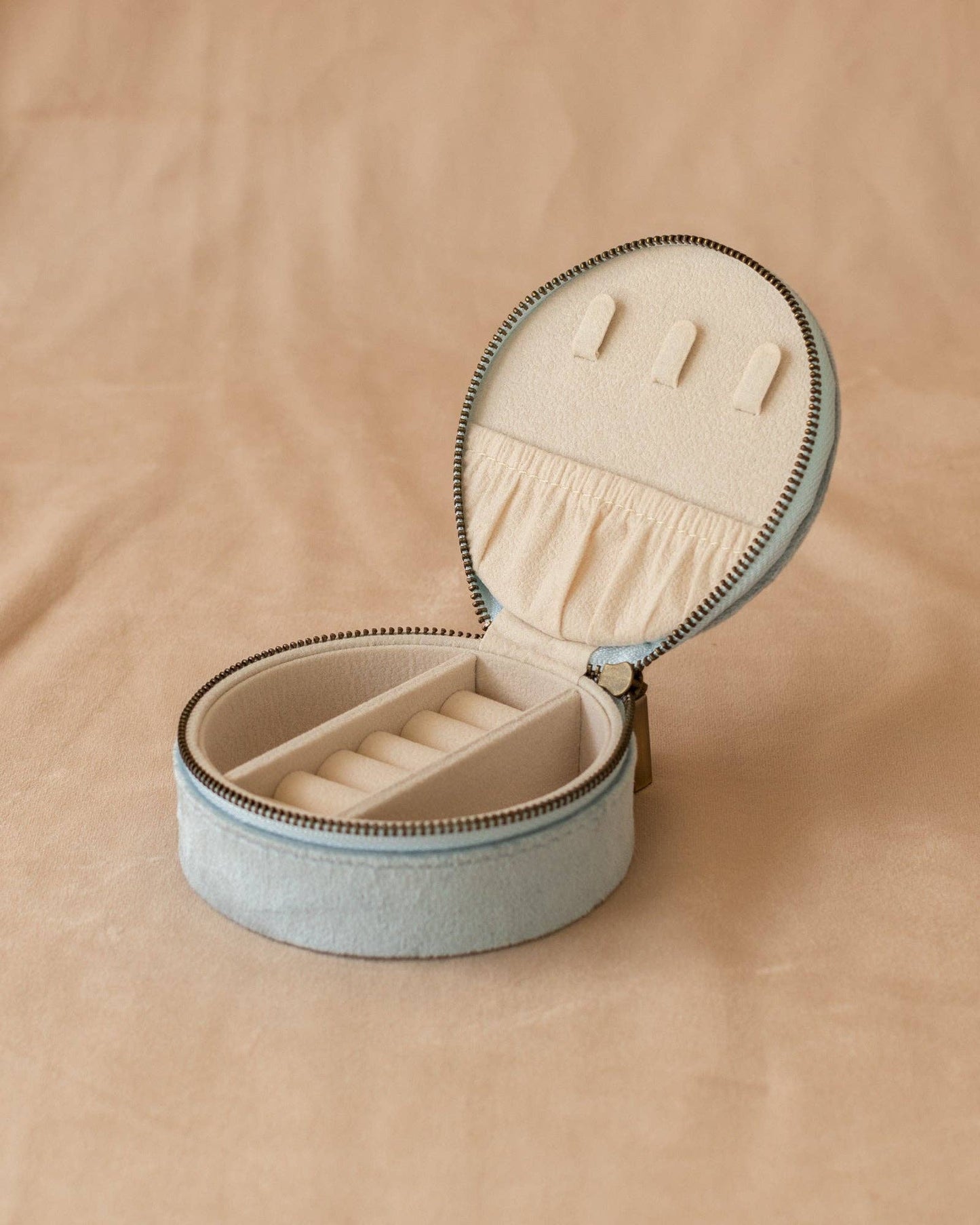 Macaron Jewelry Case