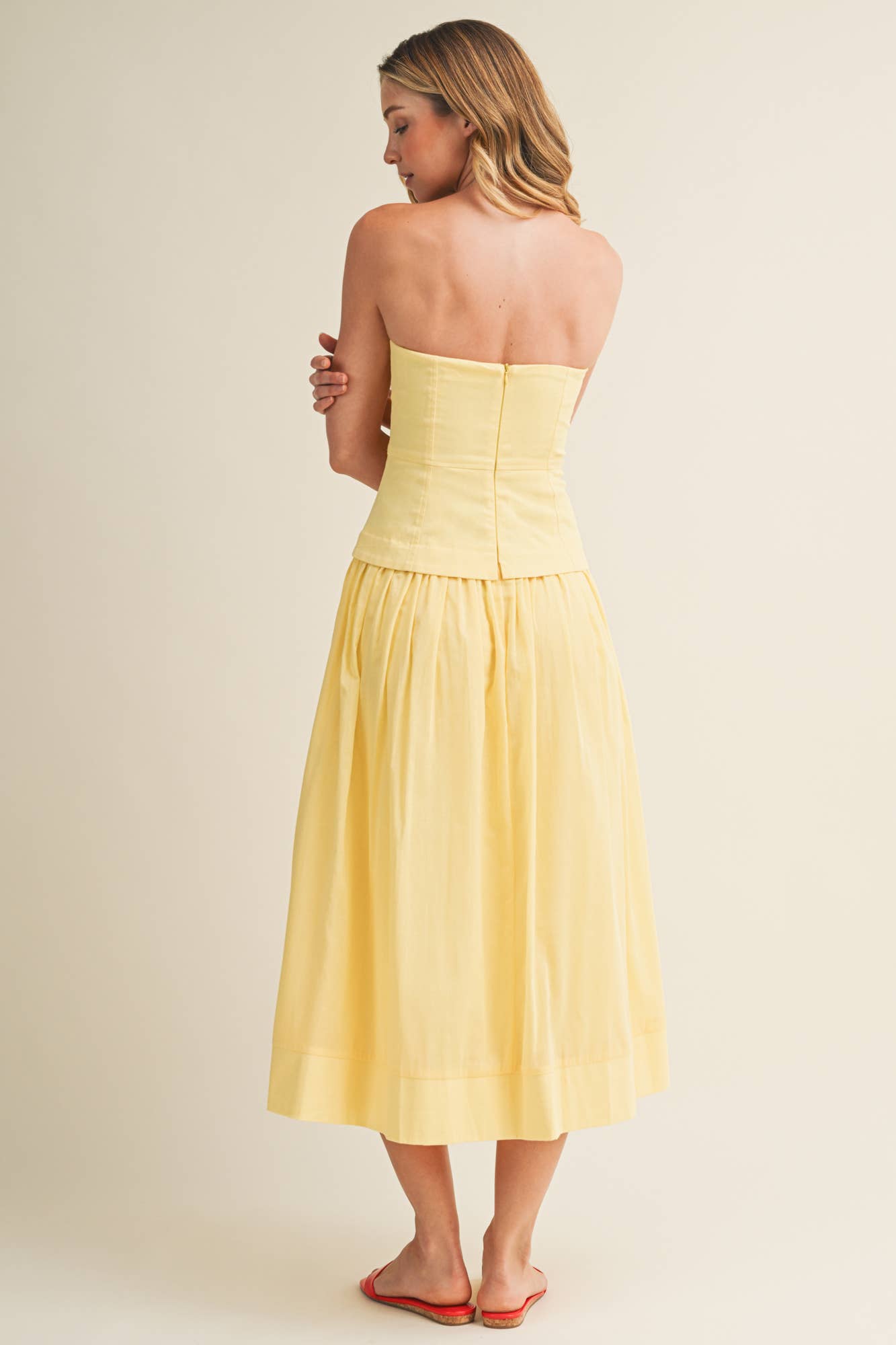 CORSET LINED STRAPLESS DRESS